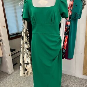 Julia Jordan Vibrant Green Midi Dress